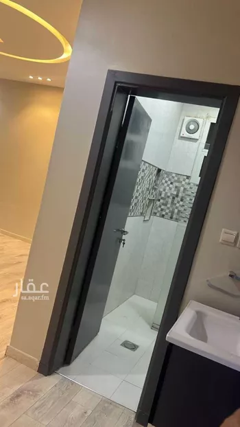 شقة للإيجار في شارع وادي دبلي, حي غرناطة, مدينة الرياض, منطقة الرياض