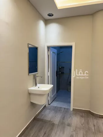 شقة للإيجار في شارع زهير بن أبى سلمى, حي المصيف, مدينة الرياض, منطقة الرياض صورة 4