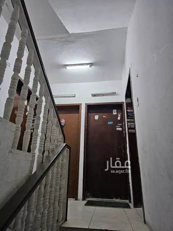 عمارة للبيع في شارع السابع والعشرون, حي الثقبة, مدينة الخبر, المنطقة الشرقية صورة 2