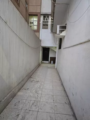 عمارة للبيع في شارع السابع والعشرون, حي الثقبة, مدينة الخبر, المنطقة الشرقية صورة 4