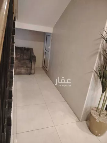 عمارة للبيع في شارع الثالث عشر, حي الثقبة, مدينة الخبر, المنطقة الشرقية صورة 4