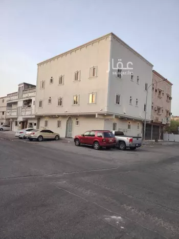 عمارة للبيع في شارع الثالث عشر, حي الثقبة, مدينة الخبر, المنطقة الشرقية