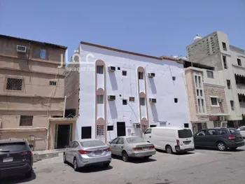عمارة للبيع في شارع ضبا, حي الثقبة, مدينة الخبر, المنطقة الشرقية