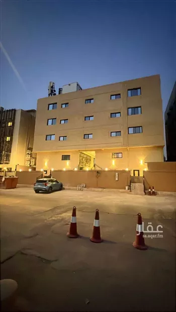 عمارة للإيجار في شارع أبي برزة الأسلمي, حي الضباط, مدينة الرياض, منطقة الرياض
