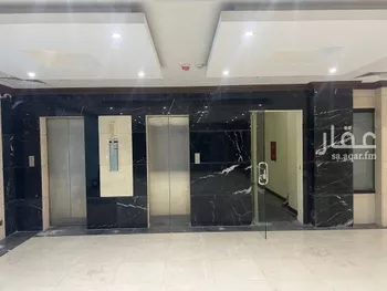 عمارة للبيع في شارع الزواوي, حي الزهور, مدينة الدمام, المنطقة الشرقية صورة 2