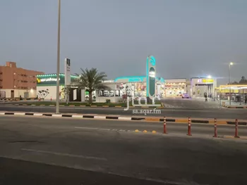 محل للبيع في شارع ابو هريرة, حي الحمراء, مدينة الدمام, المنطقة الشرقية