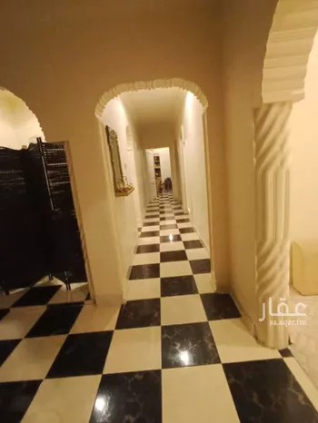 شقة للبيع في شارع ابو بكر الصديق ، حي شبرا ، الطائف ، الطائف صورة 2