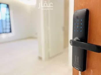 شقة للإيجار في شارع وادي هرجاب, حي المهدية, مدينة الرياض, منطقة الرياض صورة 4