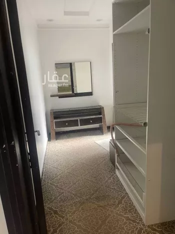 فيلا للإيجار في شارع رقم 70 ، حي ظهرة لبن ، الرياض ، منطقة الرياض صورة 3