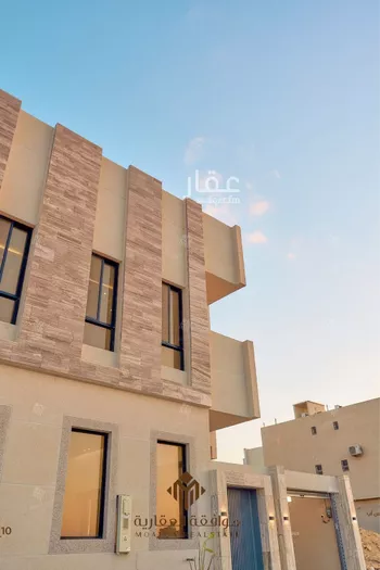 فيلا للبيع في شارع قطب الدين بن السلطان, حي المهدية, مدينة الرياض, منطقة الرياض صورة 3