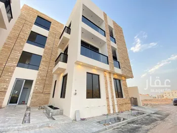 عمارة للبيع في شارع عمير بن سنان بن عرفطة, حي المهدية, مدينة الرياض, منطقة الرياض صورة 5