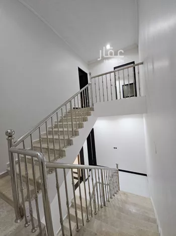 دور للبيع في شارع رقم 74, حي الندوة, مدينة الرياض, منطقة الرياض صورة 3