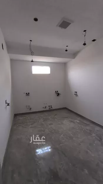 شقة للبيع في شارع الغريسة, حي إشبيلية, مدينة الرياض, منطقة الرياض صورة 2