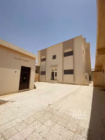 فيلا للبيع في شارع ممر حمود بن عمر, حي الخالدية, مدينة الزلفى, منطقة الرياض صورة 3