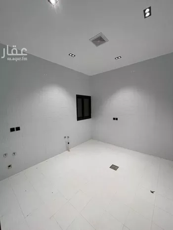 دور للبيع في شارع عبدالله بن أبي البركات, حي عكاظ, مدينة الرياض, منطقة الرياض صورة 2