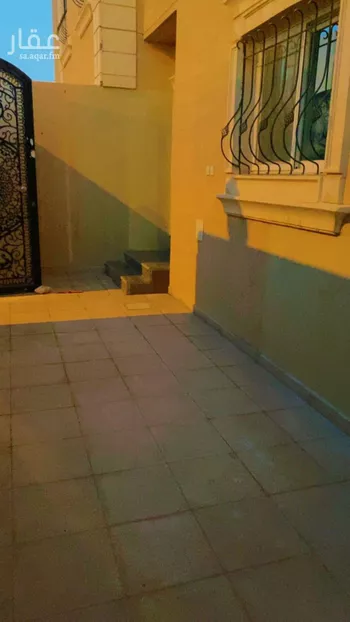 دور للإيجار في شارع عمر المالكي, حي العارض, مدينة الرياض, منطقة الرياض صورة 5