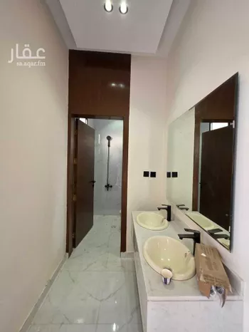 شقة للبيع في شارع مسلم, حي بدر, مدينة الرياض, منطقة الرياض صورة 3