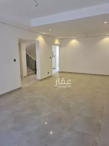 فيلا للإيجار في شارع شهاب الدين القلقشندي, حي عكاظ, مدينة الرياض, منطقة الرياض