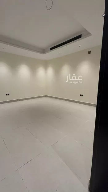 دور للبيع في شارع عبدالله الموفق, حي الخليج, مدينة الرياض, منطقة الرياض صورة 3