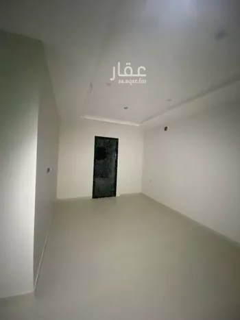 عمارة للبيع في شارع بدر المزني, حي الضباط, مدينة الرياض, منطقة الرياض صورة 2