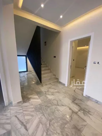 عمارة للبيع في شارع الامام عبدالله بن ثنيان ال سعود, حي الضباط, مدينة الرياض, منطقة الرياض صورة 4