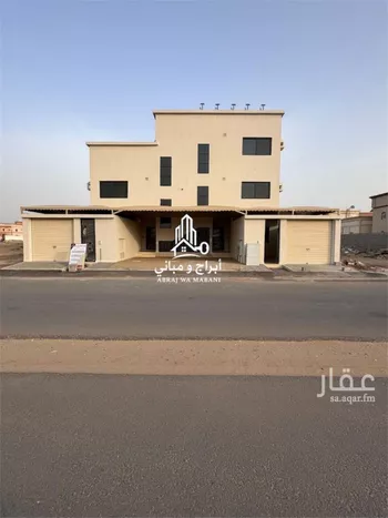 شقة للبيع في شارع ابي القاسم, حي الإسكان, مدينة صامطه, منطقة جازان