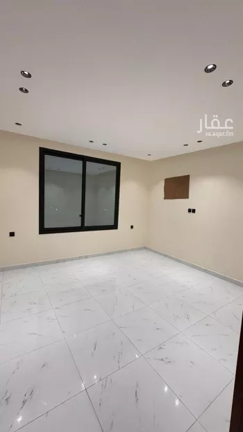 شقة للبيع في شارع الامير منصور بن عبدالعزيز, حي الشاطئ, مدينة جازان, منطقة جازان صورة 2