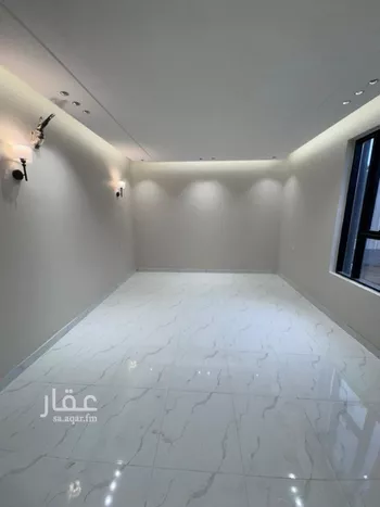 شقة للبيع في شارع شارع الامير بندر بن عبد العزيز, حي المحمدية 2, مدينة جازان, منطقة جازان صورة 4