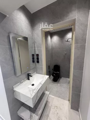 شقة للبيع في شارع شارع الامير ناصر بن عبد العزيز, حي الرحاب 1, مدينة جازان, منطقة جازان صورة 5