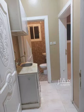 غرفة للإيجار في شارع عبدالله بن ابي يحيى, حي الملك فهد, مدينة المدينه المنوره, منطقة المدينة المنورة صورة 3