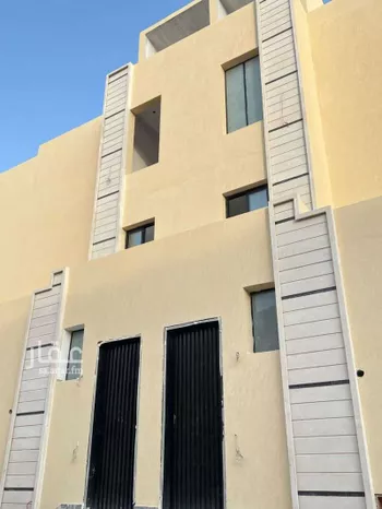 فيلا للبيع في شارع نجم الدين أبي حامد, حي النرجس, مدينة الرياض, منطقة الرياض صورة 2