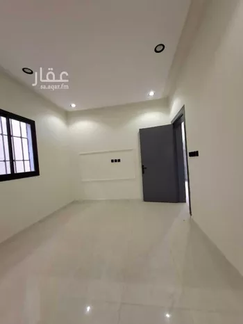 دور للبيع في شارع الحسن النابلسي, حي بدر, مدينة الرياض, منطقة الرياض صورة 4
