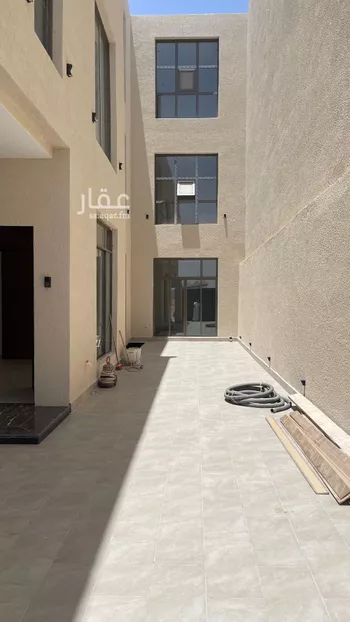 فيلا للبيع في شارع السيل, حي المهدية, مدينة الرياض, منطقة الرياض صورة 2