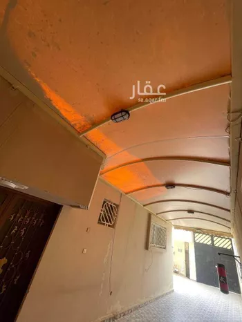 فيلا للإيجار في شارع الحورة, حي الربوة, مدينة الرياض, منطقة الرياض صورة 5