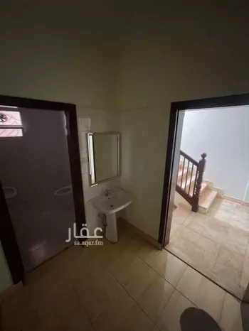 فيلا للإيجار في شارع الحورة, حي الربوة, مدينة الرياض, منطقة الرياض صورة 2
