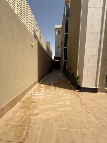 فيلا للبيع في شارع منصور بن حمد المالك, حي العارض, مدينة الرياض, منطقة الرياض صورة 5