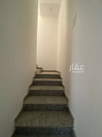 دور للبيع في شارع عثمان الرويني, حي البيان, مدينة الرياض, منطقة الرياض صورة 2