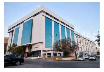 مكتب تجاري للإيجار في شارع الامير عبدالعزيز بن مساعد بن جلوي, حي المربع, مدينة الرياض, منطقة الرياض