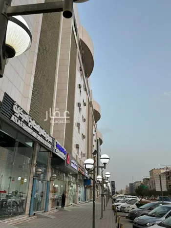 محل للإيجار في شارع الملك فيصل ابن عبدالعزيز سعود, حي المربع, مدينة الرياض, منطقة الرياض
