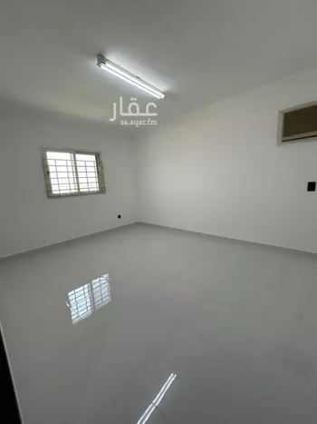 شقة للإيجار في شارع الامير عبدالعزيز بن مساعد بن جلوي, حي المربع, مدينة الرياض, منطقة الرياض صورة 4