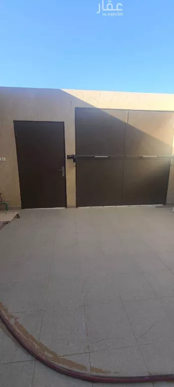 فيلا للبيع في شارع منصور الحنبلي, حي البساتين الشرقي, مدينة بريده, منطقة القصيم صورة 2