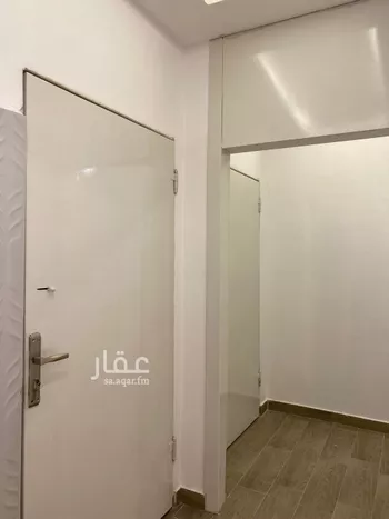 شقة للإيجار في شارع عمر بن بريق, حي العوالي, مدينة الرياض, منطقة الرياض