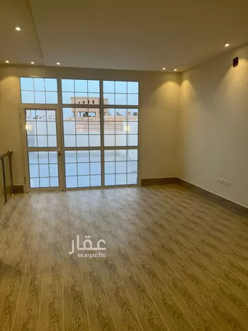 فيلا للإيجار في شارع ابن عمر الدقاق, حي المهدية, مدينة الرياض, منطقة الرياض صورة 4