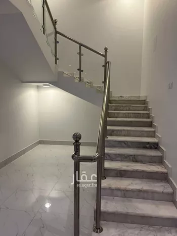 فيلا للإيجار في شارع ابن عمر الدقاق, حي المهدية, مدينة الرياض, منطقة الرياض صورة 2
