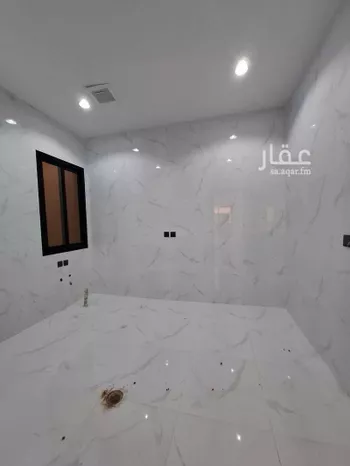 دور للبيع في شارع أبي عمر الجرمي, حي بدر, مدينة الرياض, منطقة الرياض صورة 4