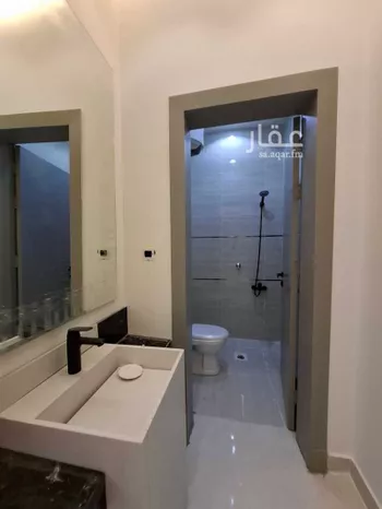 دور للبيع في شارع العباس بن عبدالله, حي بدر, مدينة الرياض, منطقة الرياض صورة 3