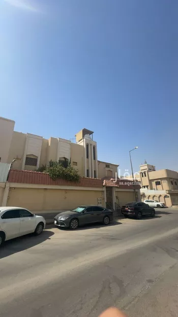 فيلا للبيع في شارع المراتبي, حي العريجاء الأوسط, مدينة الرياض, منطقة الرياض