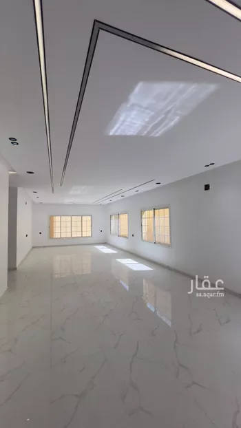 فيلا للبيع في شارع قاسم ابن يسار, حي ظهرة لبن, مدينة الرياض, منطقة الرياض صورة 3