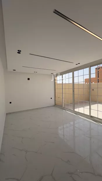 فيلا للبيع في شارع قاسم ابن يسار, حي ظهرة لبن, مدينة الرياض, منطقة الرياض صورة 4