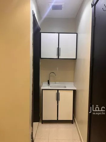 شقة للإيجار في شارع الامير مقرن بن عبدالعزيز, حي النزهة, مدينة الرياض, منطقة الرياض